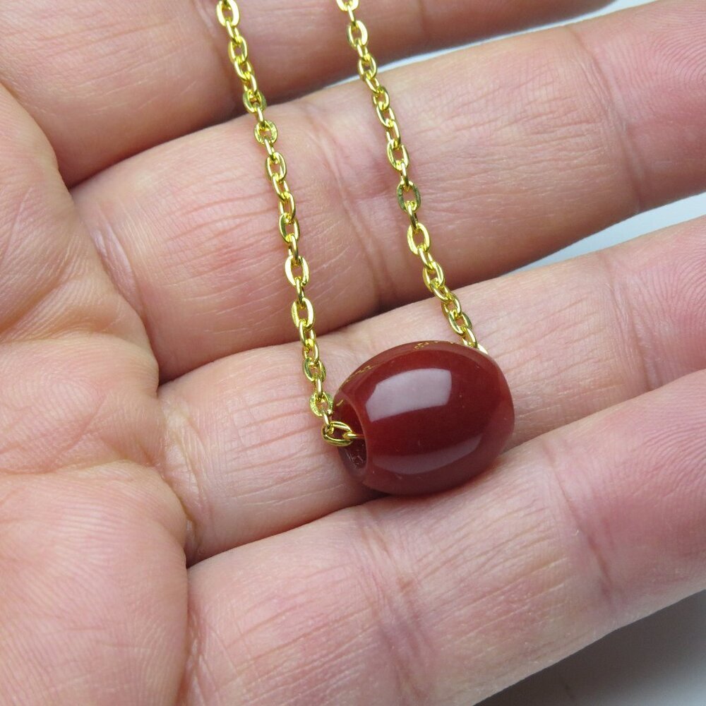 14K Jade Pendant With Necklace